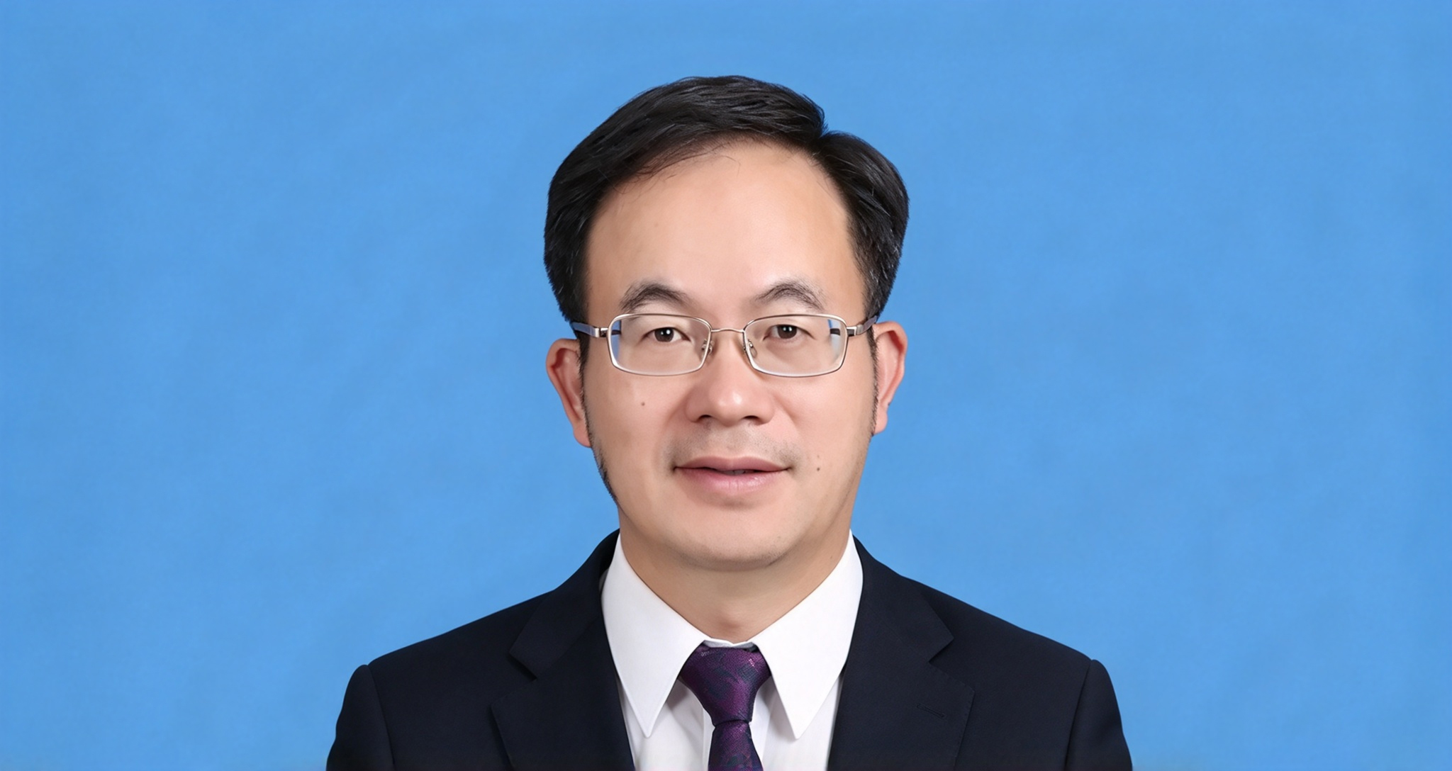 <strong>广东省云浮市委原书记卢荣春接受纪律审查和监察调查</strong>
